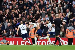 开云在线登陆入口-丹麦队遭遇芬兰绝杀,小组晋级形势堪忧了吗